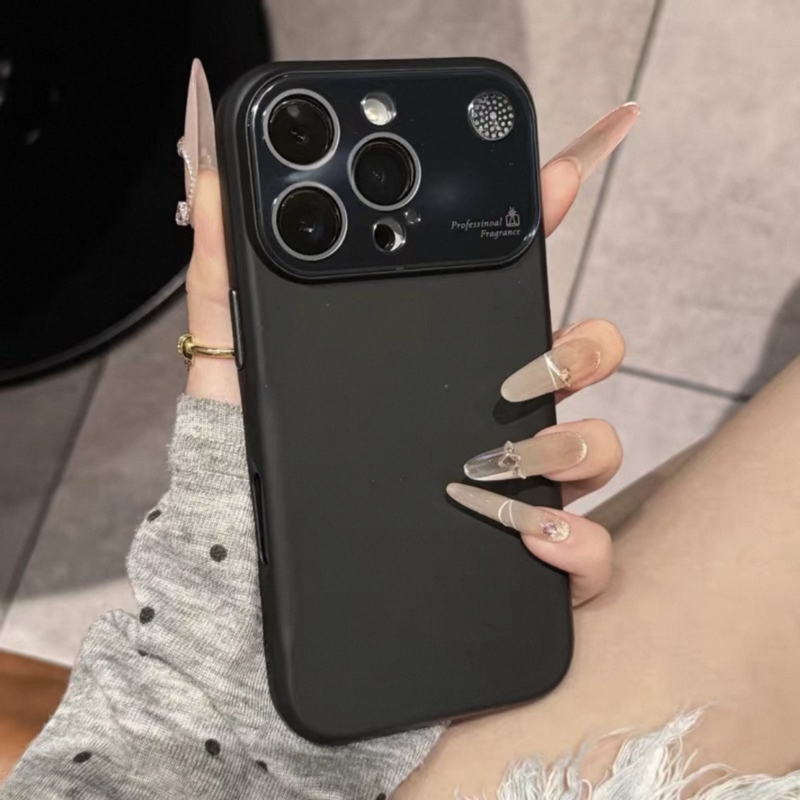 アロマ ディフューザー付き iphone17/17air シリコンケース カメラ保護 耐衝撃iphoneケース シンプル GUESTCASE ブラック iPhone17