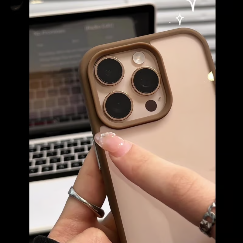 隠しストラップホール付き iphone ショルダーケース クリア 黄ばみにくい GUESTCASE