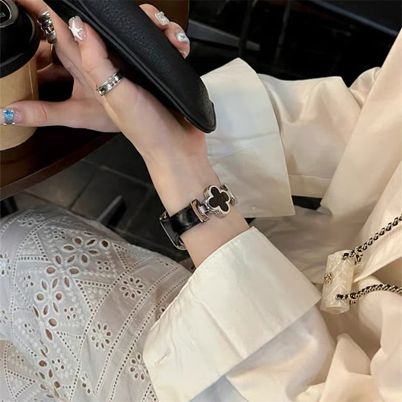 アップル ウォッチ レザー バンド 四葉のクローバー apple watch Series11/SE3対応 バンド かわいい 女性 guestcase ブラック＆ブラック 38/40/41/42(Series10/11)mm