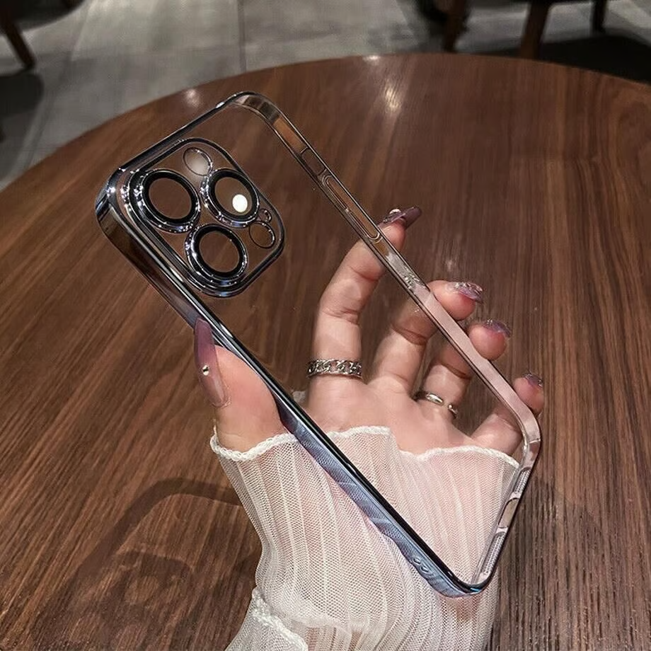 Non-yellowing iPhone clear hard case. Just insert photos, stickers, etc. into the iPhone case.