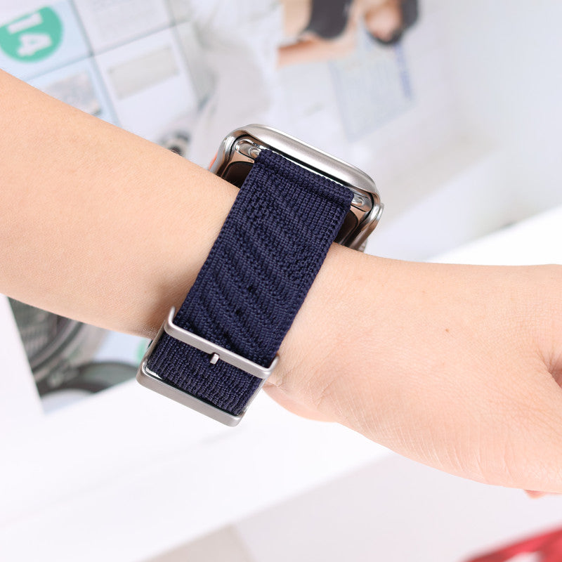 ナイロンアップルウォッチバンド 編み込み apple watch Series11 バンド 男女兼用 guestcase