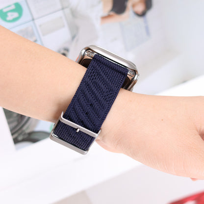 ナイロンアップルウォッチバンド 編み込み apple watch Series11 バンド 男女兼用 guestcase