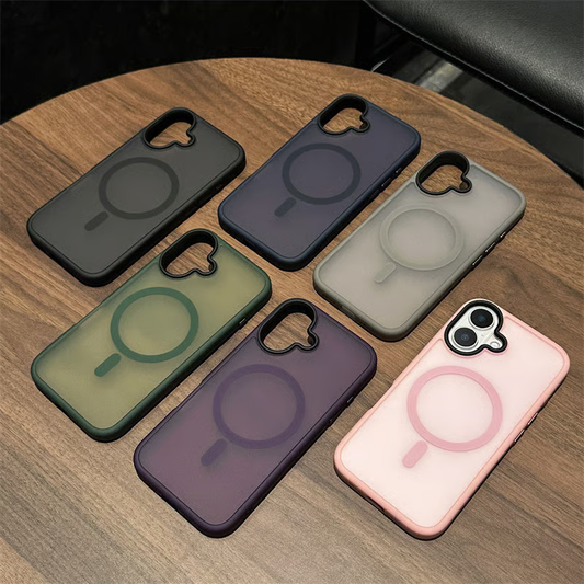 サラサラ感iPhone半透明ケース 滑り止め指紋防止 シンプルiPhoneクリアケース マグセーフ充電