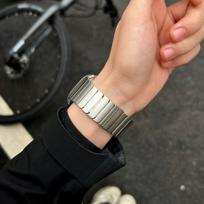 ステンレススチール Apple Watchのバンド アップルウォッチ バンド ステンレス 人気