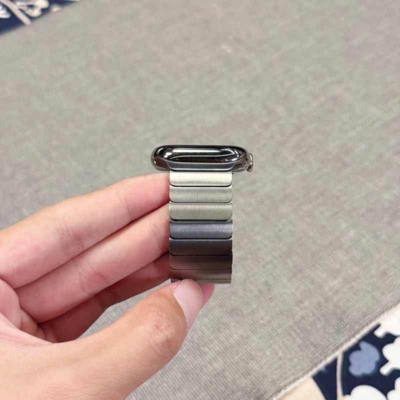 調節工具不要 アップル ウォッチ バンド 高品質316ステンレス apple watch リンク ブレスレット 高級 男女兼用 guestcase