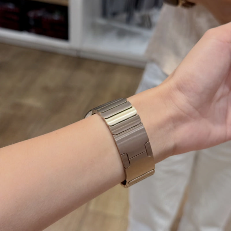 調節工具不要 アップル ウォッチ バンド 高品質316ステンレス apple watch リンク ブレスレット 高級 男女兼用 guestcase