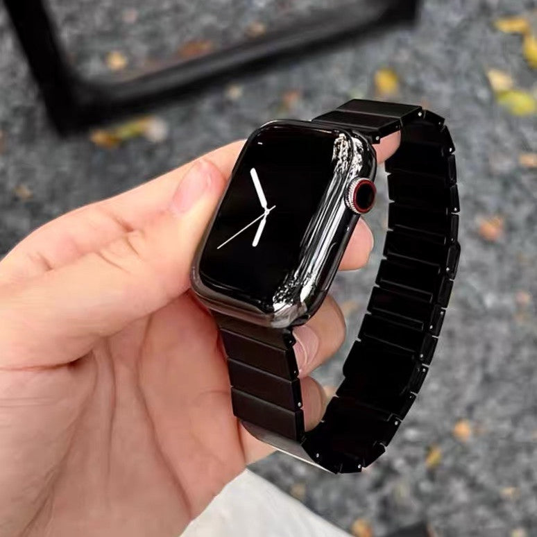 マグネット式 アップルウォッチステンレスバンド 新型S11/Urtal3対応 apple watchバンド メンズ GUESTCASE ブラック 38/40/41/42(Series10/11)mm