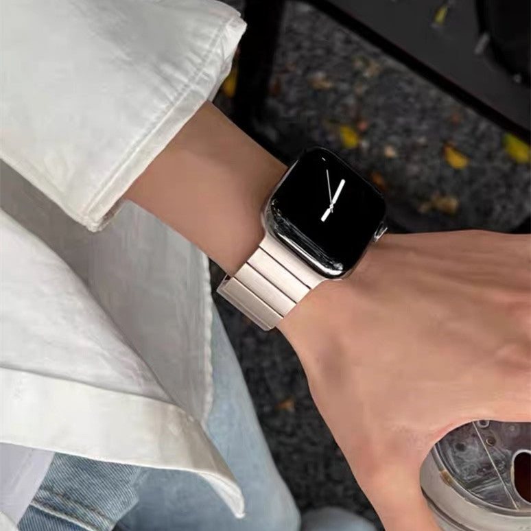 マグネット式 アップルウォッチステンレスバンド 新型S11/Urtal3対応 apple watchバンド メンズ GUESTCASE