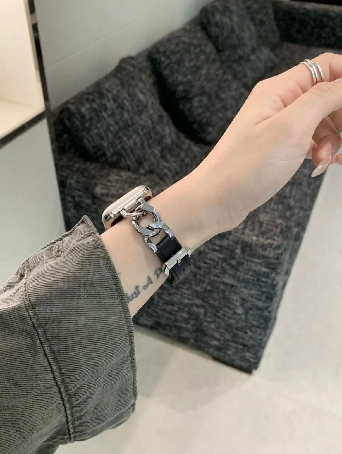 レザーxステンレス アップルウォッチバンド おしゃれ 女性 apple watchベルト guestcase