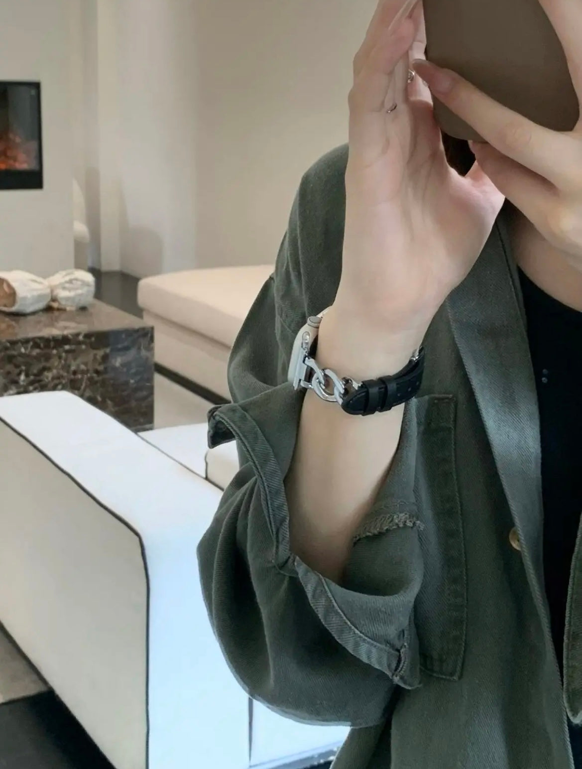 レザーxステンレス アップルウォッチバンド おしゃれ 女性 apple watchベルト guestcase