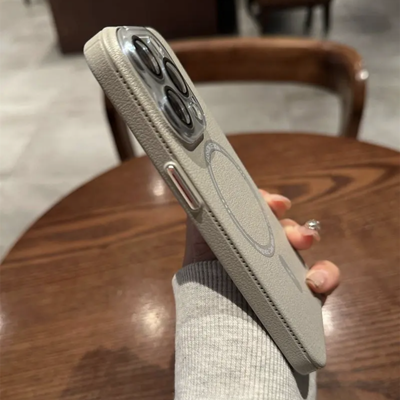 指紋つかない magsafeケース iphone17/17pro/16 ハードケース 薄い 軽い カメラ保護 GUESTCASE
