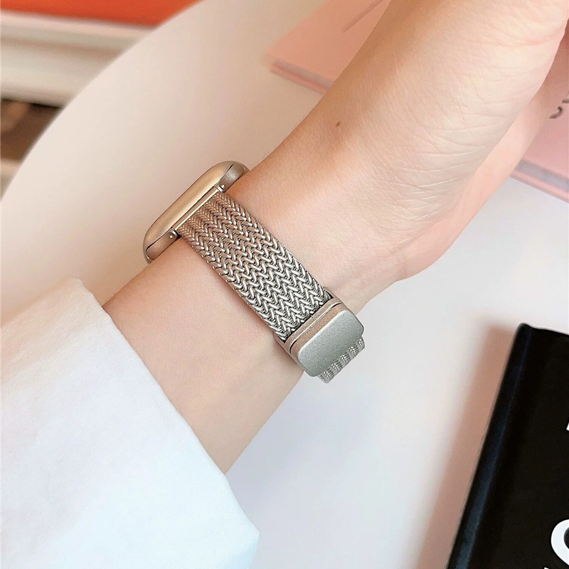 マグネット式 apple watchステンレスバンド 女性 アップルウォッチ 全シリーズ対応 細 ベルト guestcase