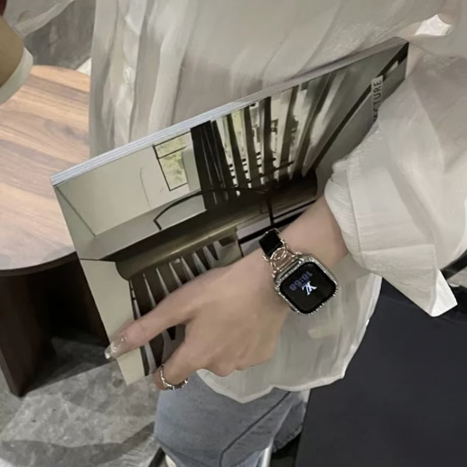 「apple watchカバー付き」おしゃれなアップルウォッチバンド 女性用 レザーベルト GUESTCASE