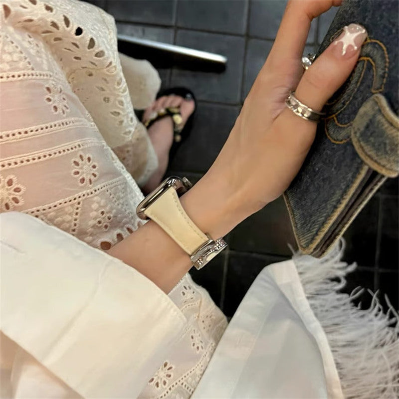 アップル ウォッチ レザー バンド 四葉のクローバー apple watch Series11/SE3対応 バンド かわいい 女性 guestcase